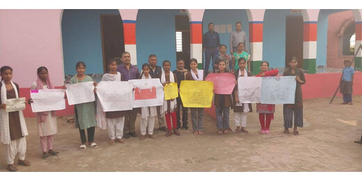 विरासत से रूबरू हुए विद्यार्थी: उरैन पहाड़ी पर हेरिटेज वाक और धरोहर क्विज का आयोजन